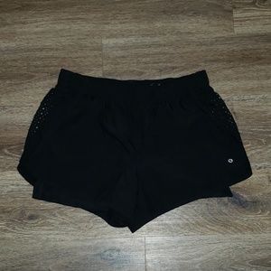 Black workout short
